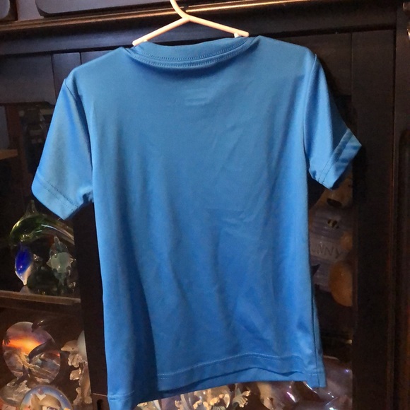 2 Nike Dry Fit T-shirts. - Picture 3 of 6